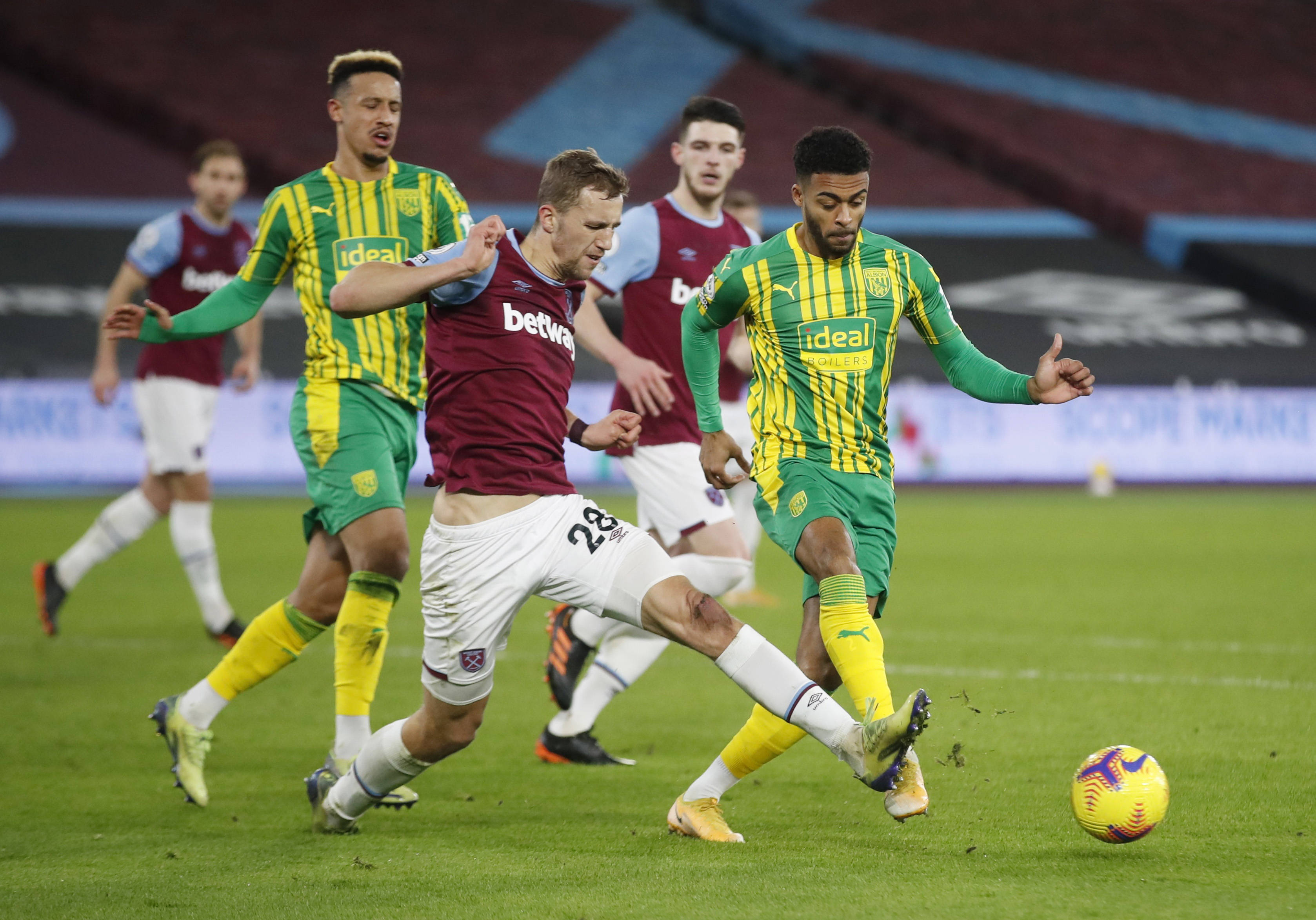 赛季仅仅出 赛季仅仅出